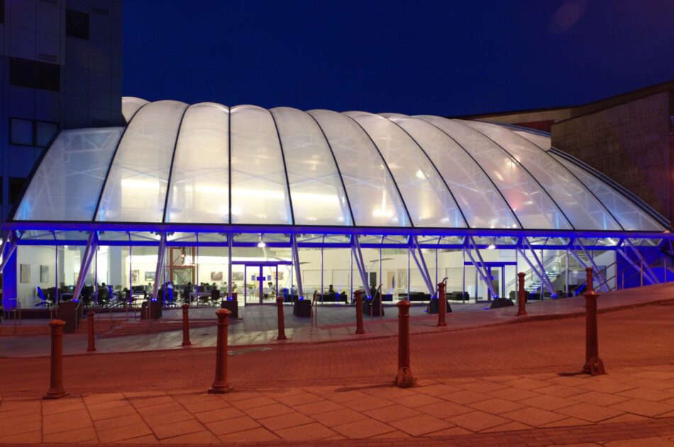Award-winning Atrium project for Bradford University